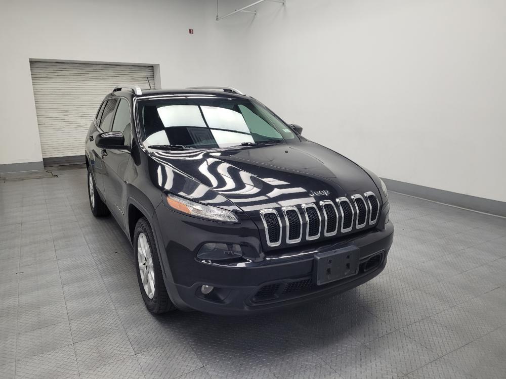 used 2016 Jeep Cherokee car, priced at $10,895