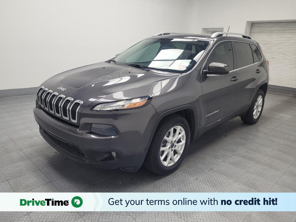 used 2018 Jeep Cherokee car, priced at $15,695