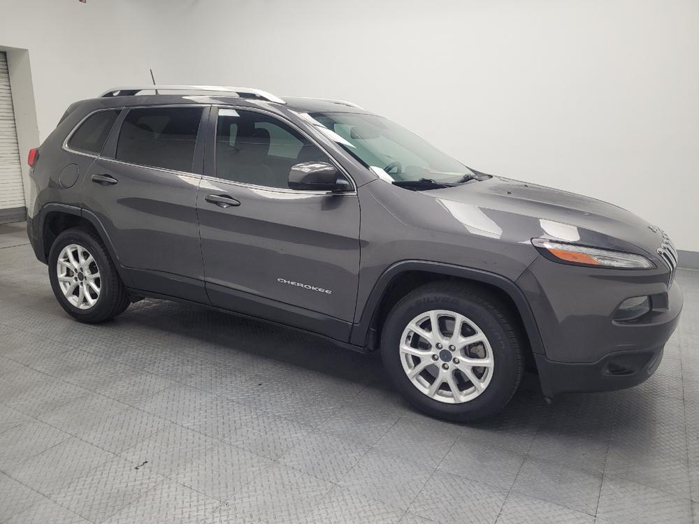 used 2018 Jeep Cherokee car, priced at $15,695