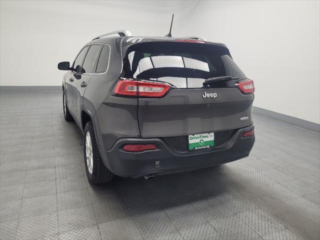 used 2018 Jeep Cherokee car, priced at $15,695