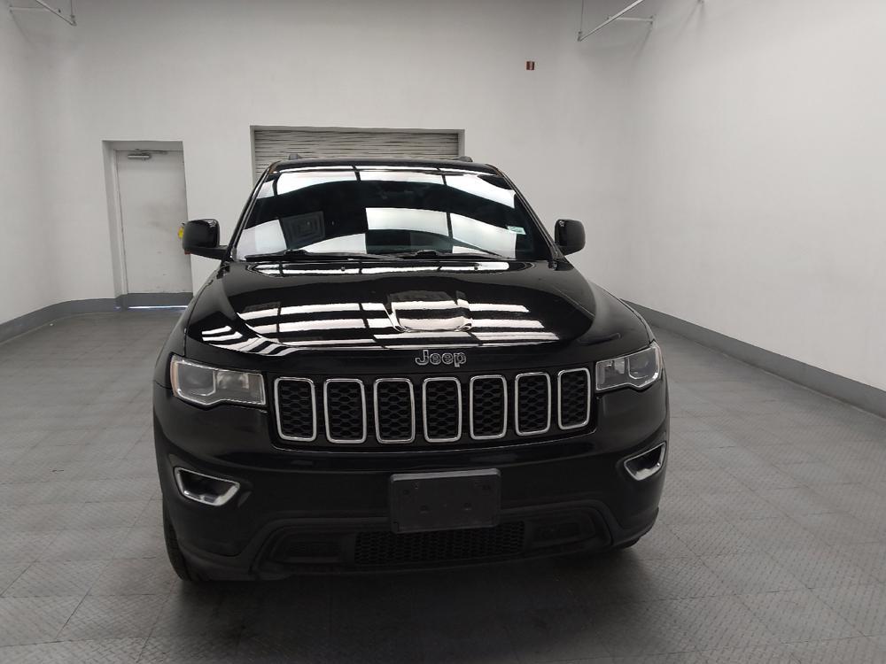 used 2017 Jeep Grand Cherokee car, priced at $18,295