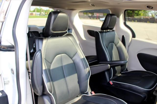 used 2023 Chrysler Pacifica Hybrid car, priced at $24,900