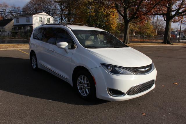 used 2020 Toyota Sienna car, priced at $24,900