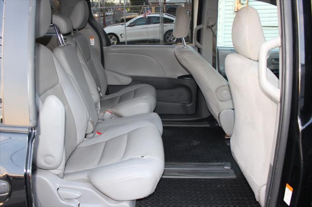 used 2020 Toyota Sienna car, priced at $24,900