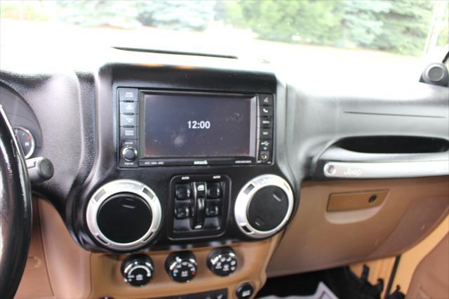 used 2014 Jeep Wrangler Unlimited car, priced at $17,900