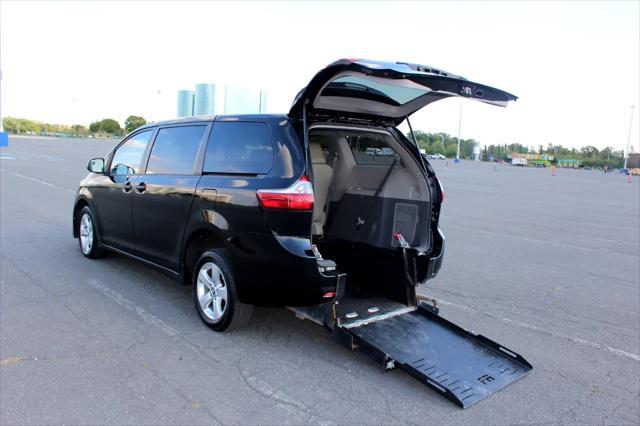 used 2020 Toyota Sienna car, priced at $39,900