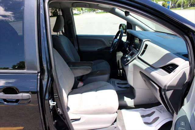 used 2020 Toyota Sienna car, priced at $21,900