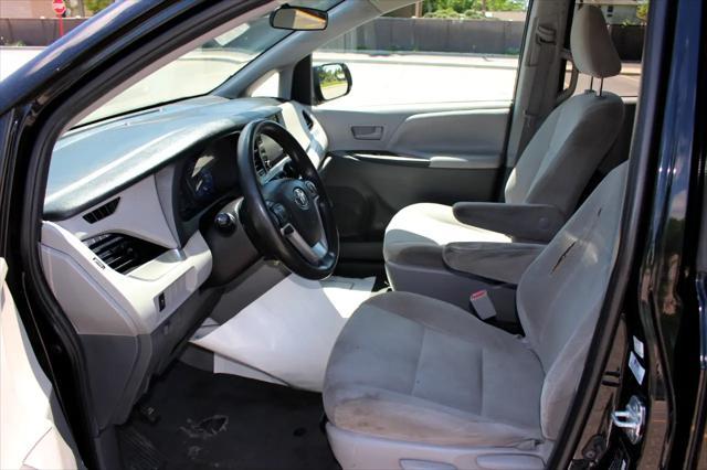 used 2020 Toyota Sienna car, priced at $21,900