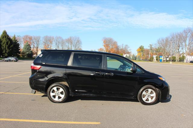 used 2020 Toyota Sienna car, priced at $19,900