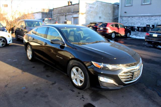 used 2020 Chevrolet Malibu car, priced at $12,900