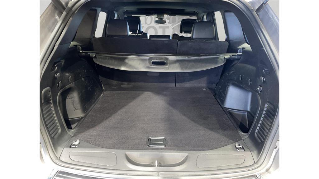 used 2021 Jeep Grand Cherokee car, priced at $23,000