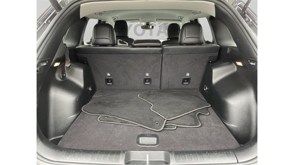 used 2023 Jeep Cherokee car, priced at $21,500