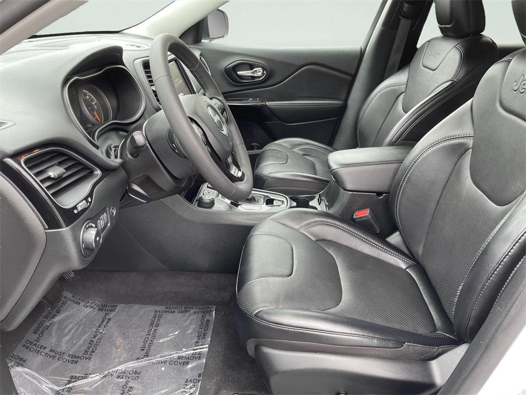used 2023 Jeep Cherokee car, priced at $21,500