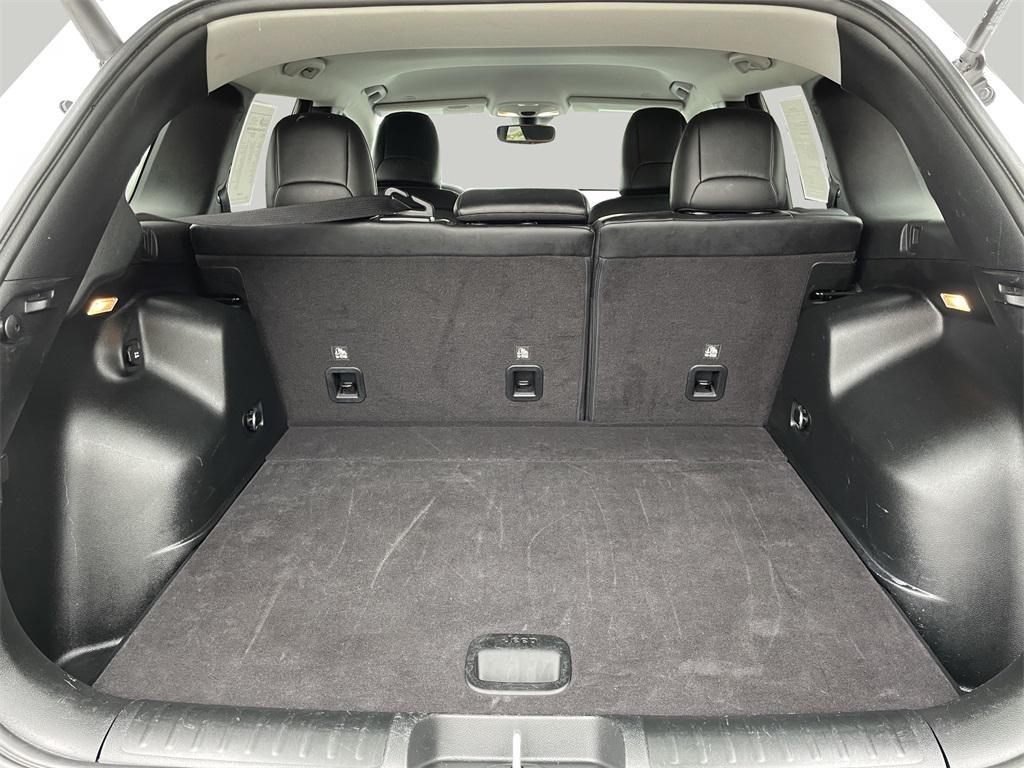 used 2023 Jeep Cherokee car, priced at $21,500