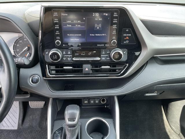 used 2020 Toyota Highlander car