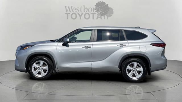 used 2023 Toyota Highlander car, priced at $33,000