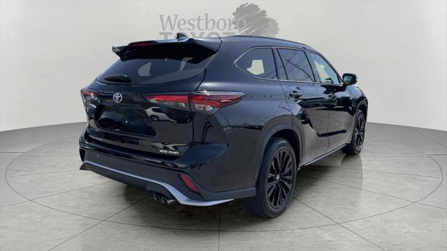 used 2024 Toyota Highlander car, priced at $47,000
