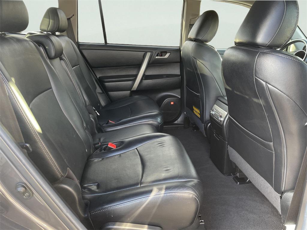 used 2012 Toyota Highlander car, priced at $12,000