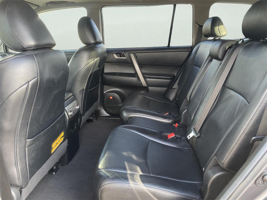 used 2012 Toyota Highlander car, priced at $12,000