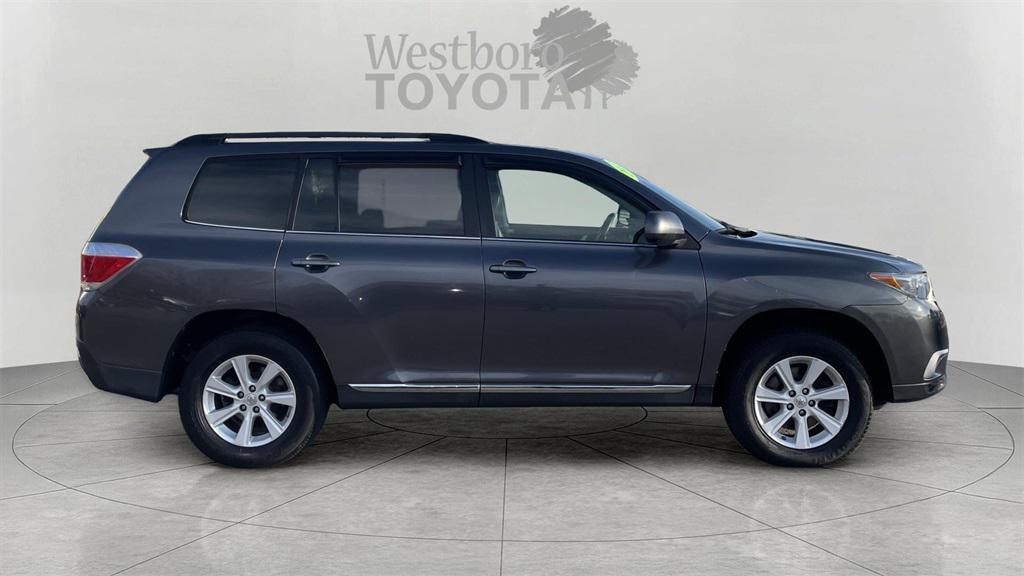 used 2012 Toyota Highlander car, priced at $12,000