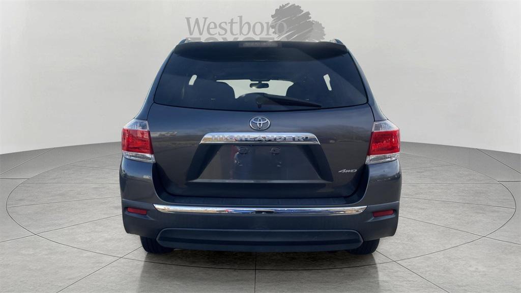 used 2012 Toyota Highlander car, priced at $12,000