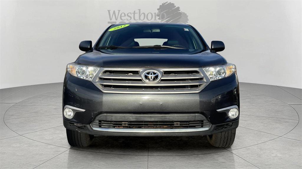 used 2012 Toyota Highlander car, priced at $12,000