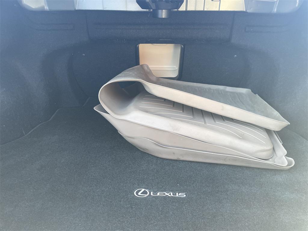 used 2012 Lexus ES 350 car, priced at $11,000