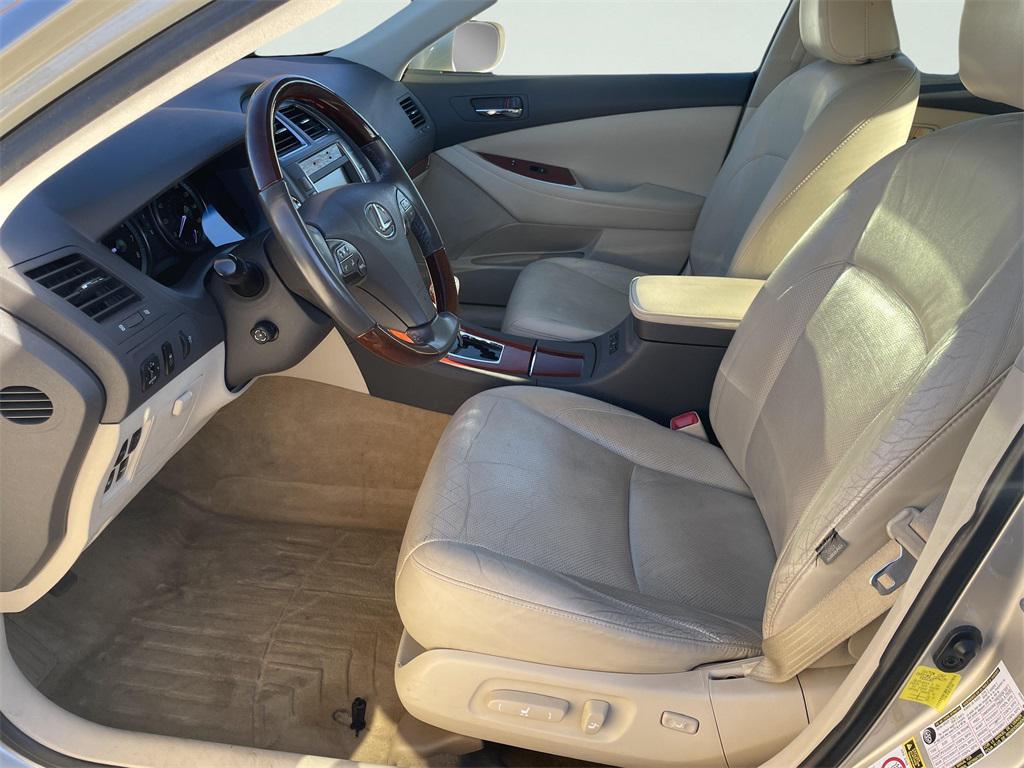 used 2012 Lexus ES 350 car, priced at $11,000