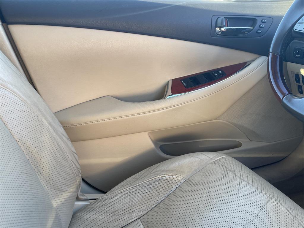 used 2012 Lexus ES 350 car, priced at $11,000