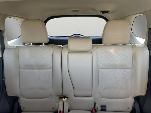 used 2016 Mitsubishi Outlander car, priced at $10,000