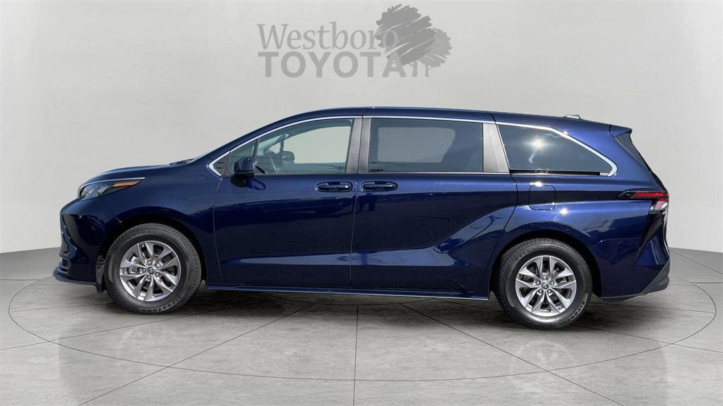 used 2024 Toyota Sienna car, priced at $41,000