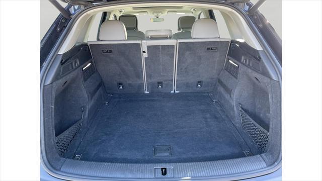 used 2018 Audi Q5 car, priced at $17,700