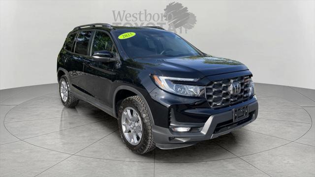 used 2025 Honda Passport car, priced at $44,000