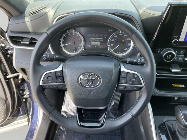 used 2024 Toyota Highlander car, priced at $47,000