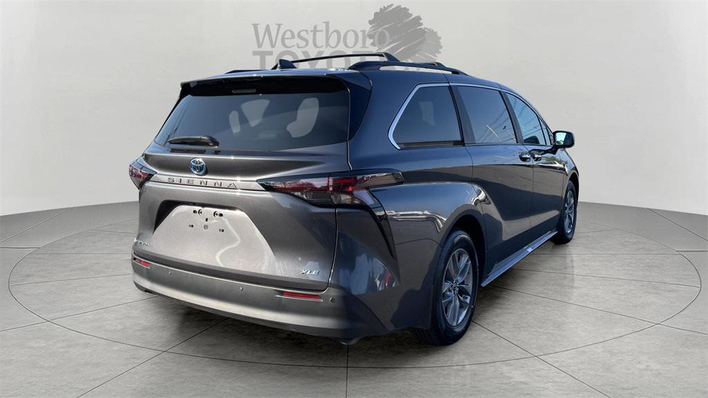 used 2025 Toyota Sienna car, priced at $49,000