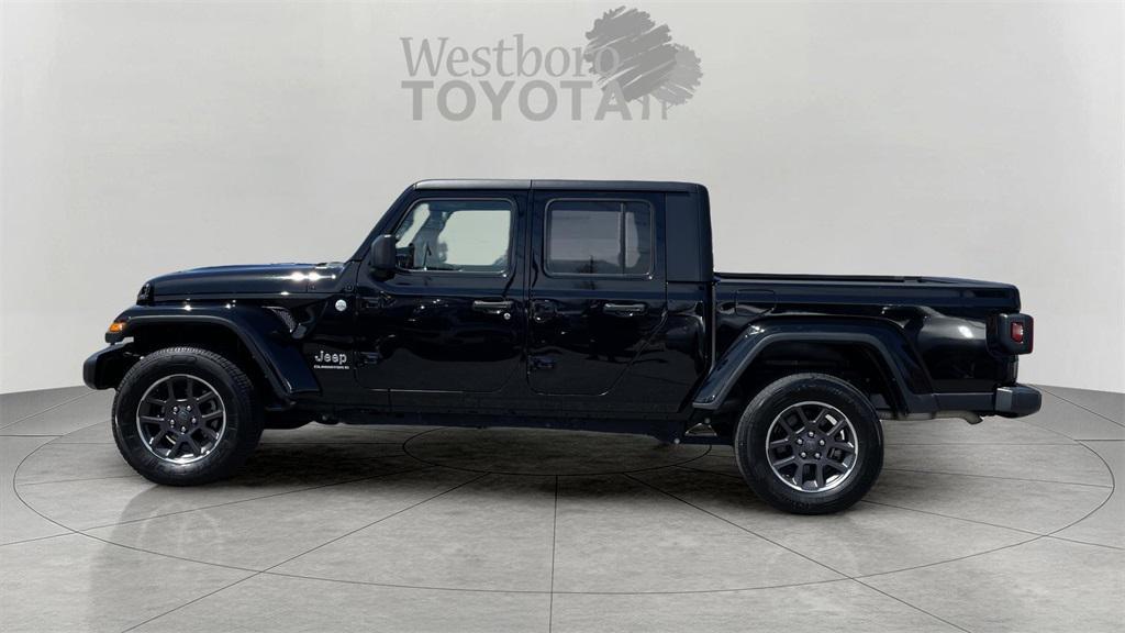 used 2023 Jeep Gladiator car, priced at $29,000