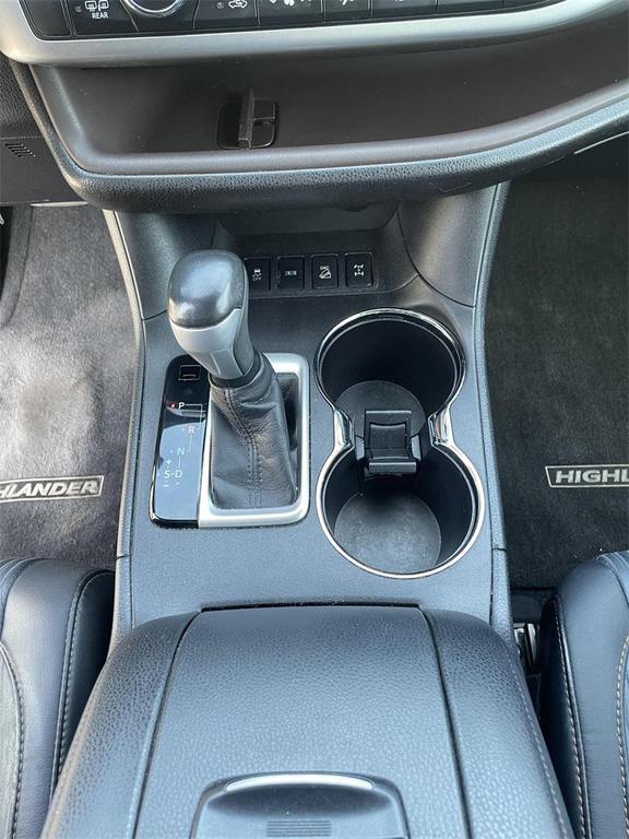used 2015 Toyota Highlander car, priced at $17,000