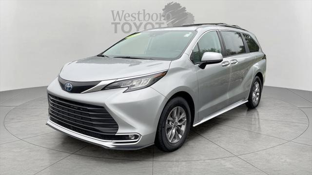 used 2023 Toyota Sienna car, priced at $47,000