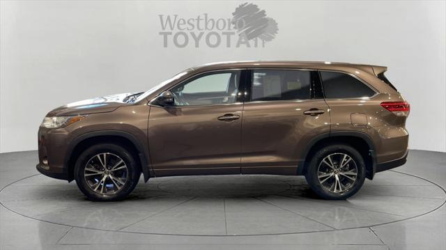 used 2018 Toyota Highlander car, priced at $23,000