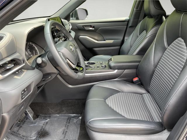 used 2024 Toyota Highlander car, priced at $46,000