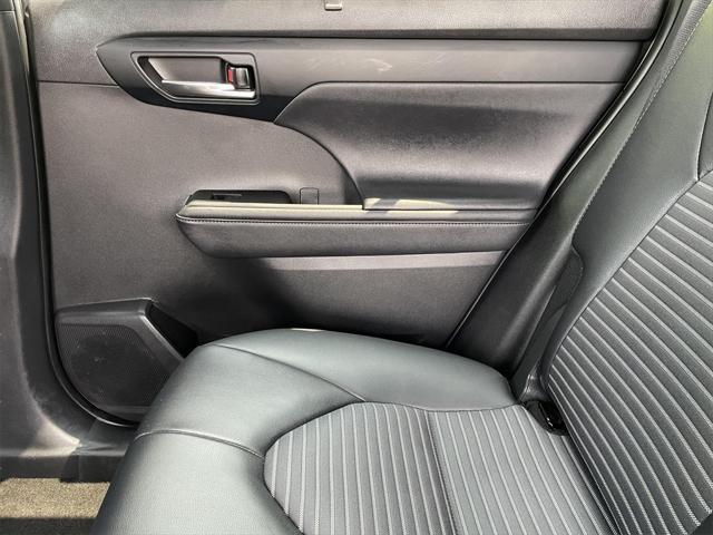 used 2024 Toyota Highlander car, priced at $46,000