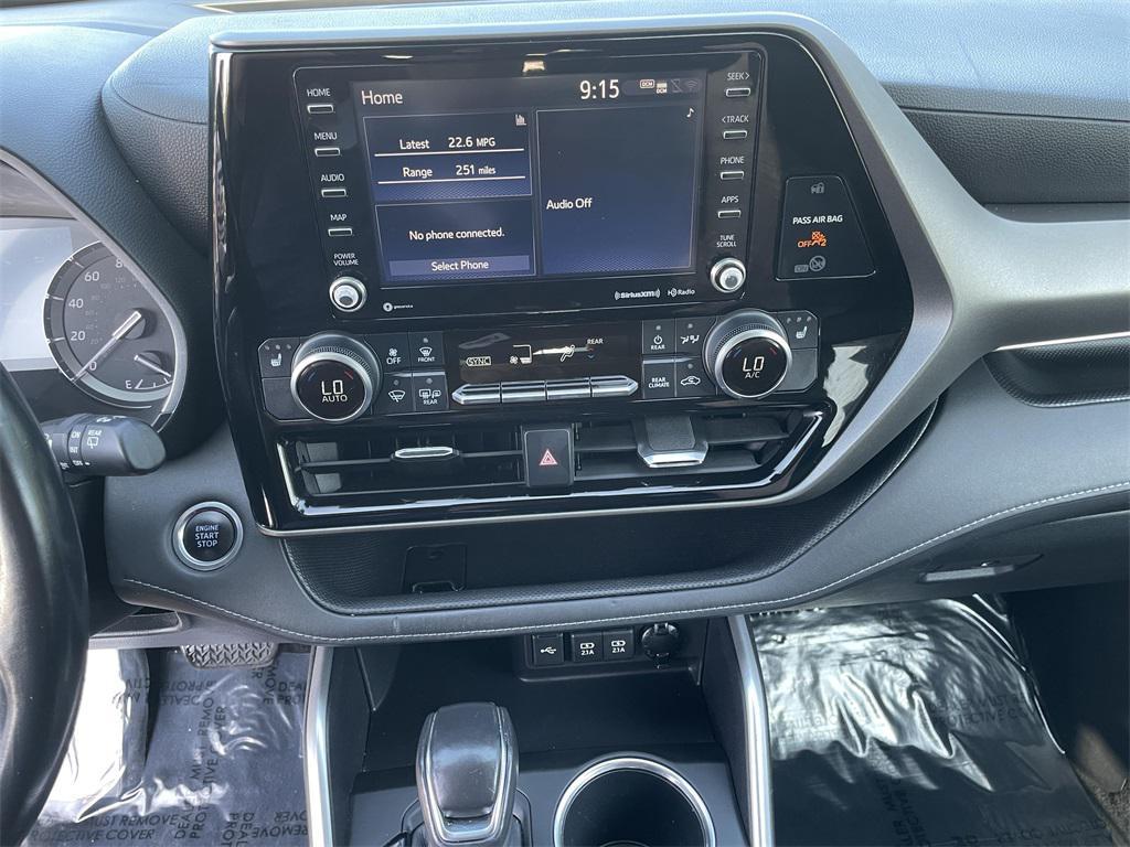 used 2020 Toyota Highlander car, priced at $23,000