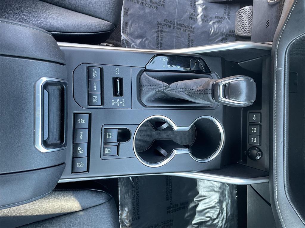 used 2020 Toyota Highlander car, priced at $23,000