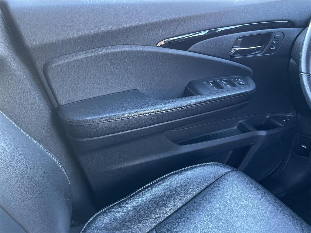 used 2019 Honda Pilot car, priced at $23,000