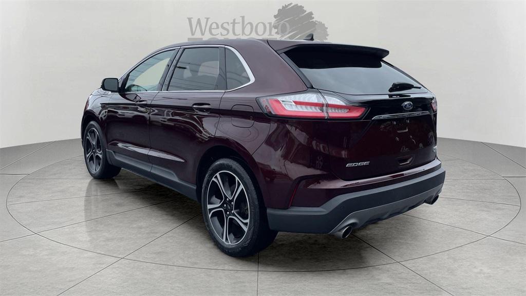 used 2020 Ford Edge car, priced at $17,500