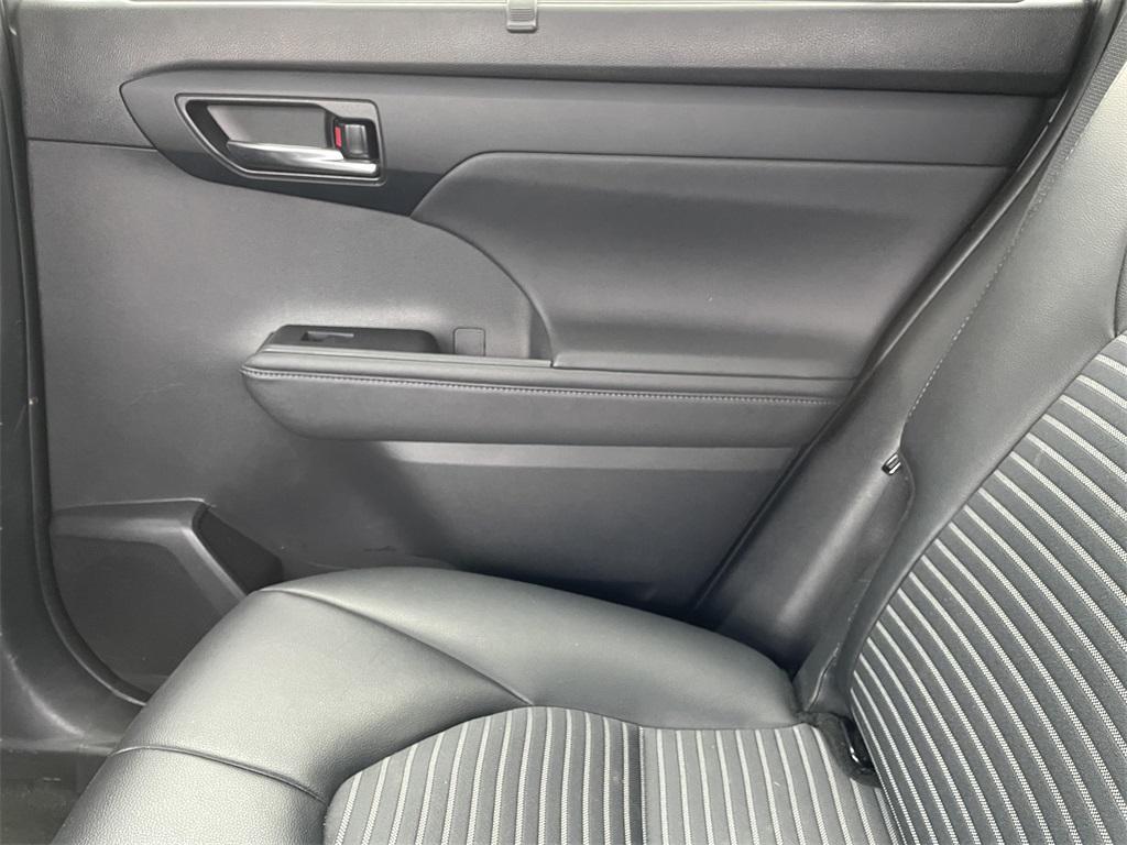 used 2024 Toyota Highlander car, priced at $44,000