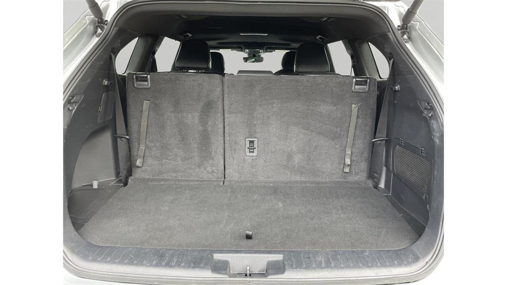 used 2024 Toyota Highlander car, priced at $44,000