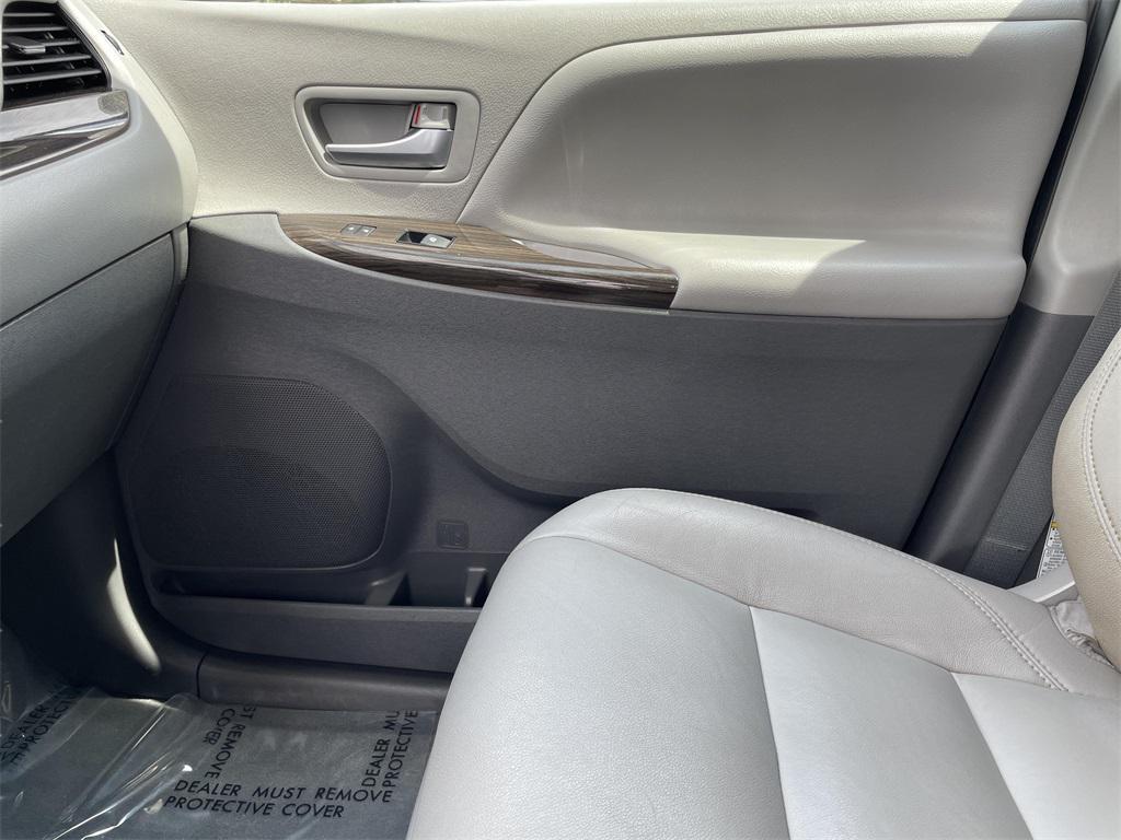 used 2020 Toyota Sienna car, priced at $35,800