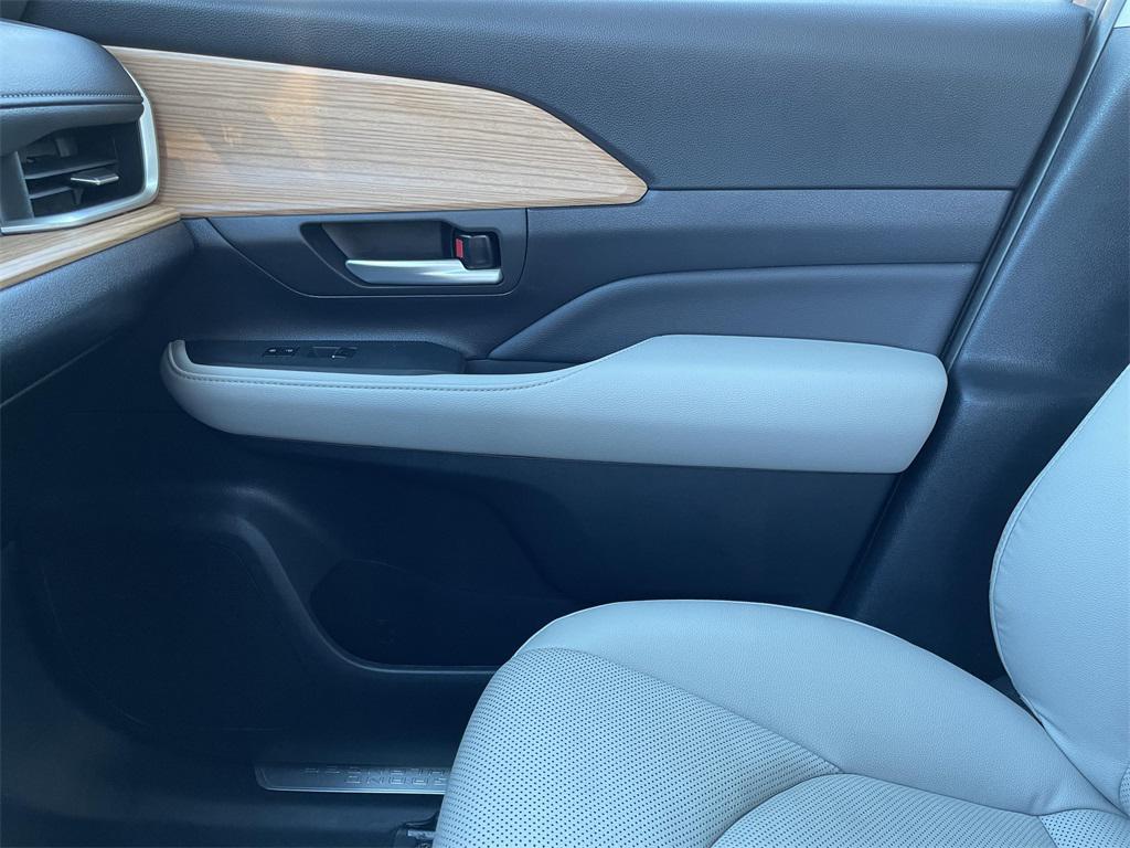 used 2024 Toyota Grand Highlander car, priced at $48,000