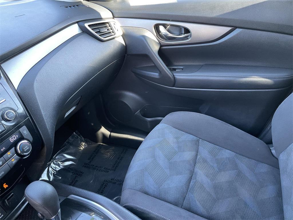 used 2016 Nissan Rogue car, priced at $9,500